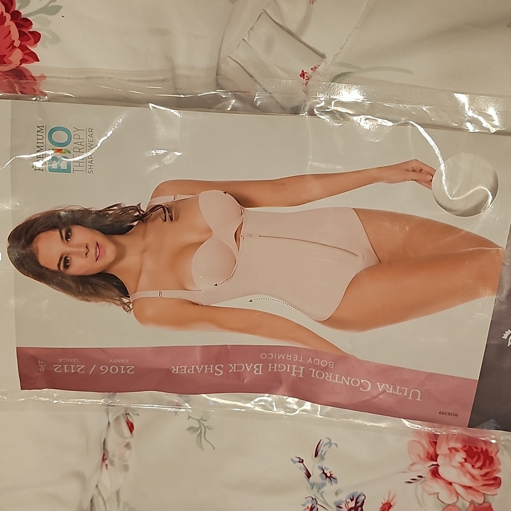 CYSM COLOMBIA SHAPE